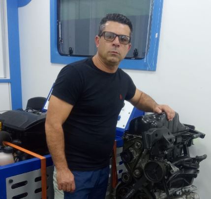 JOSINEY DE SOUZA FLORES