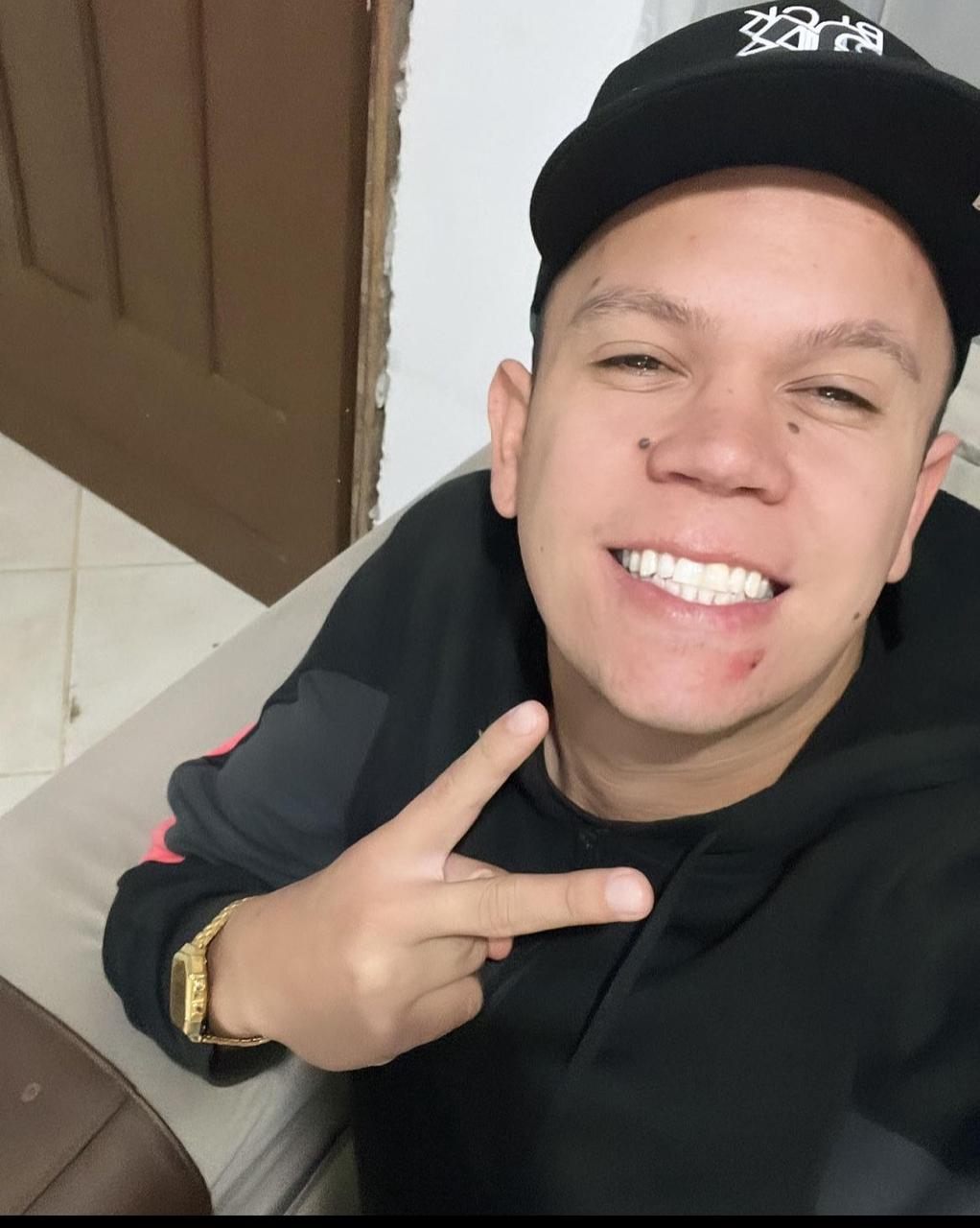 ANDERSON ALVES ROQUES