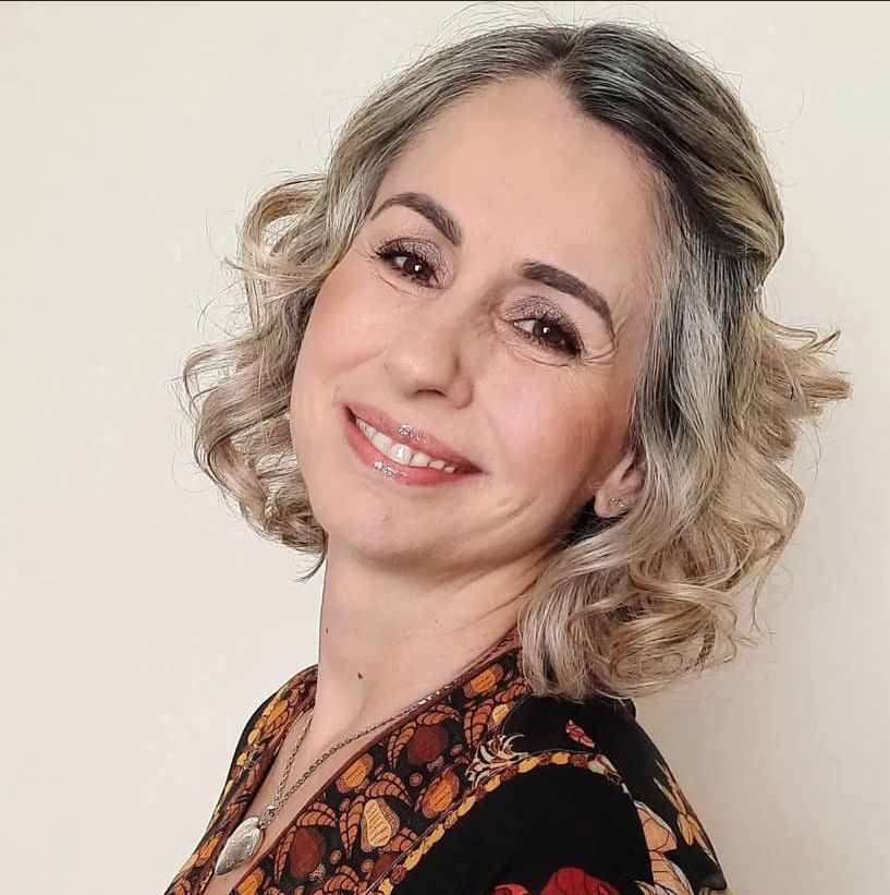 ELIANE DE FATIMA VIEIRA